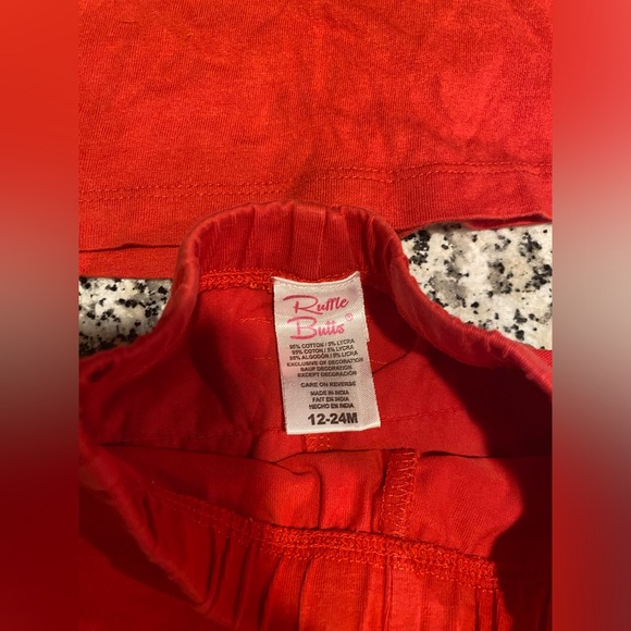 Ruffle Butts leggings & long sleeve top - Picture 4 of 5